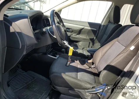 2018 Mitsubishi Outlander Se z USA, uszkodzony, nr VIN JA4AZ3A32JZ023890